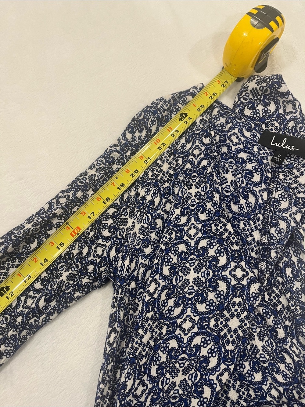 Lulus Blue & White Tile Print Maxi Dress - Small - Picture 6 of 9